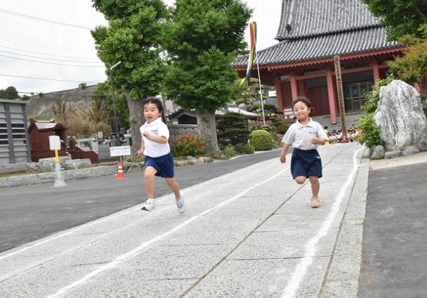 5.9　50m走