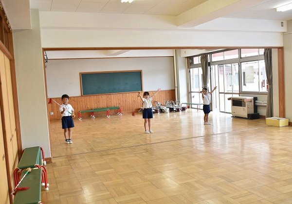 9.30　鼓笛　太田先生ご指導