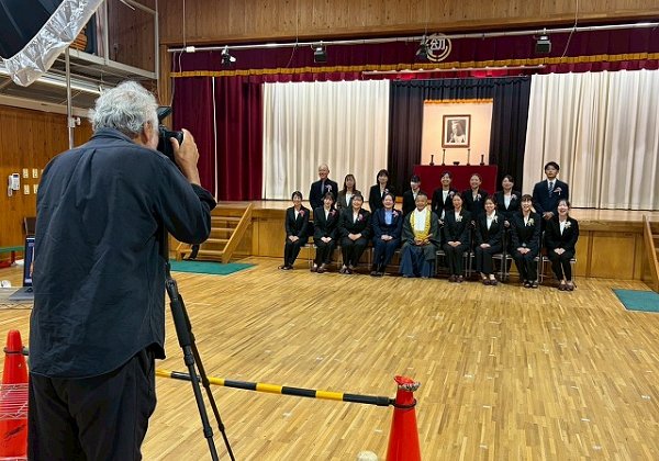 11.11　職員集合写真撮影